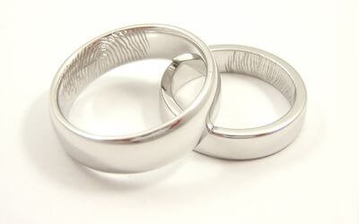 Kartka �lubne obr�czki