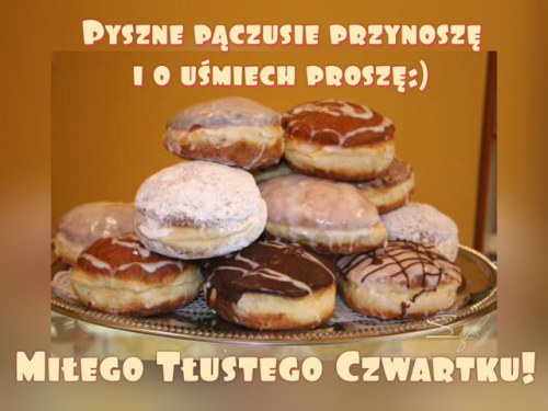 Sterta pysznych pączków polanych lukrem i czekoladą na srebrnej tacy z napisami na Tłusty Czwartek