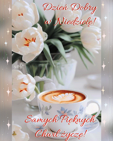 Fili�anka kawy z piank� i bia�e tulipany w wazonie z napisem Dzie� Dobry w Niedziel�