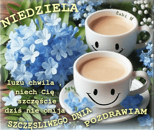 Dwie fili�anki kawy z u�miechem, bukiet niebieskich kwiat�w i napis Niedziela szcz�liwego dnia